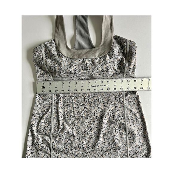 Lululemon Scoop Neck Tank Luon Petite Fleur Silver Spoon Ambient Grey Size 10 - Picture 9 of 14